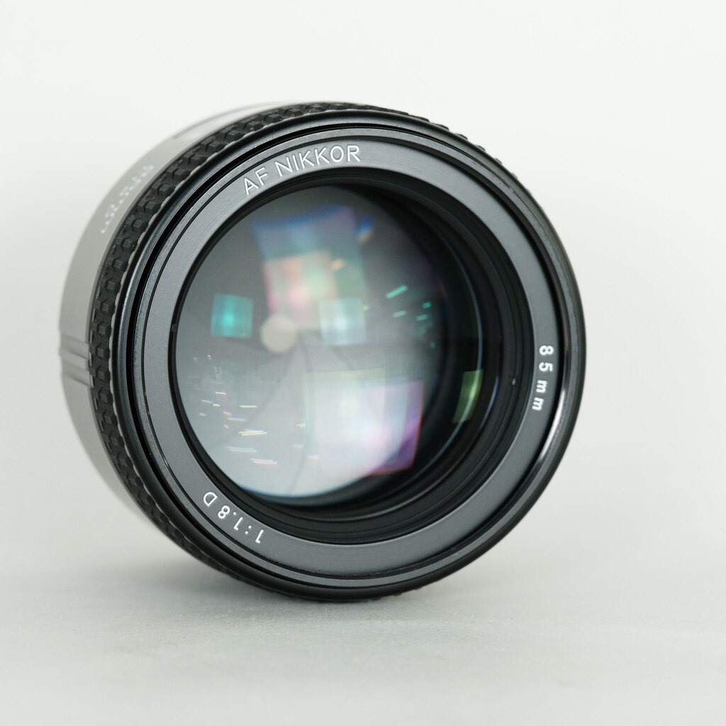 Nikon Ai AF Nikkor 85mm f/1.8Dの出品 | ONE SCENE（ワンシーン）