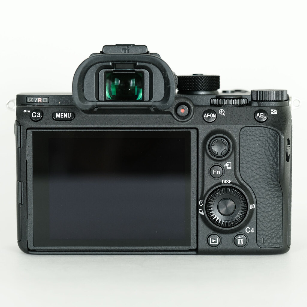 SONY α7RIII ボディ ILCE-7RM3A 【後期モデル 液晶下部にSONYロゴなし