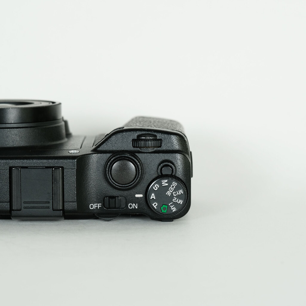 RICOH GXR+S10 KIT ※24-72mmF2.5-4.4の出品 | ONE SCENE（ワンシーン）