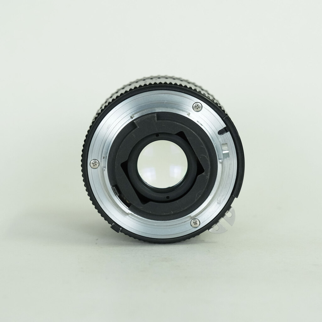 Nikon Ai Micro-Nikkor 55mm F2.8Sの出品 | ONE SCENE（ワンシーン）