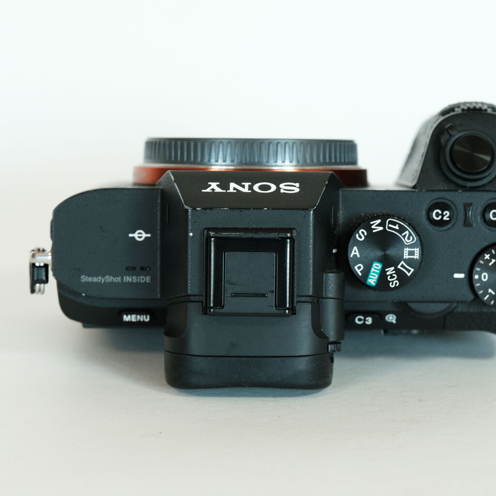 SONY α7 II（ILCE-7M2）の出品 | ONE SCENE（ワンシーン）