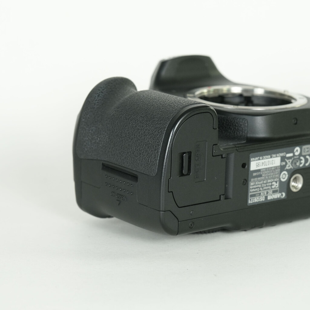 Canon EOS 40D ボディの出品 | ONE SCENE（ワンシーン）