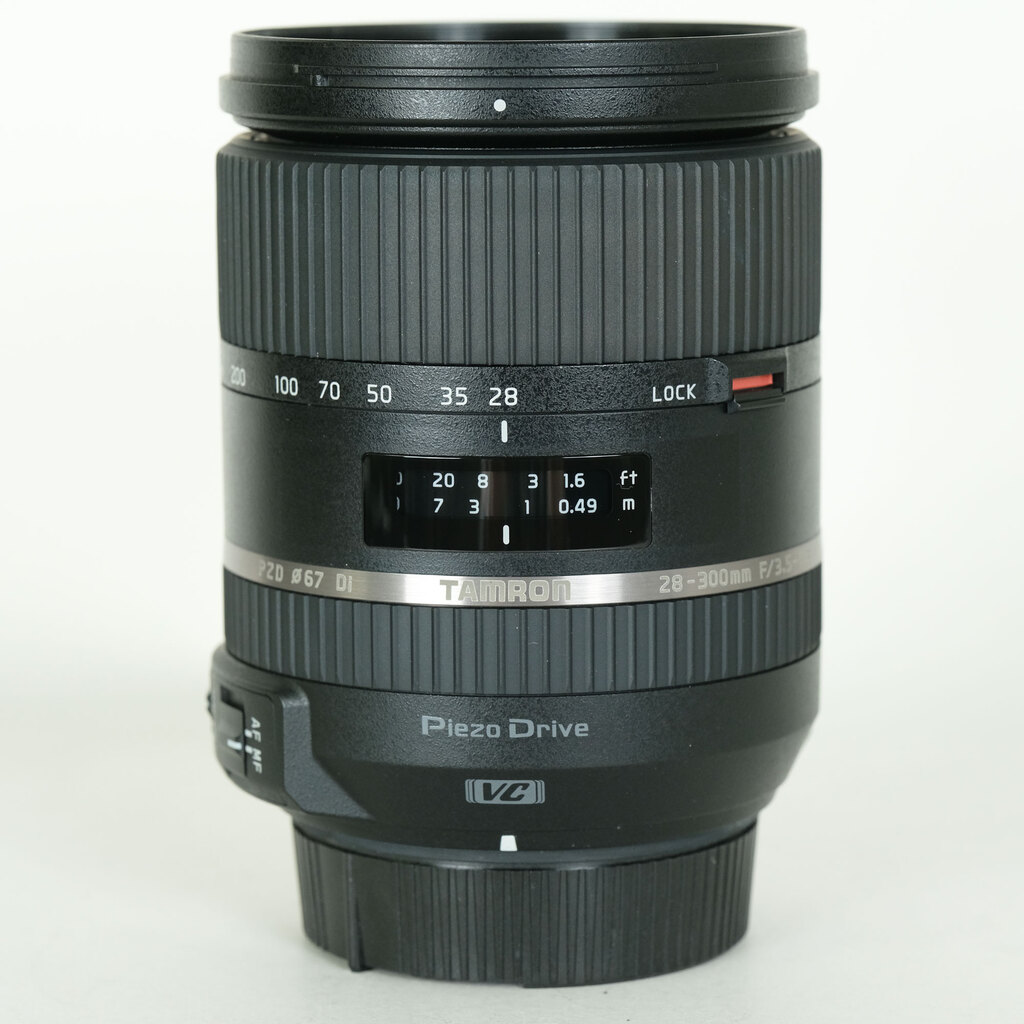28-300mm F/3.5-6.3 Di VC PZD (Model A010) [ニコン用] 中古価格比較