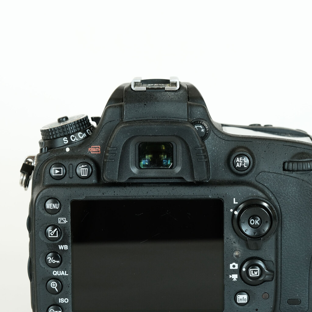 Nikon D610の出品 | ONE SCENE（ワンシーン）