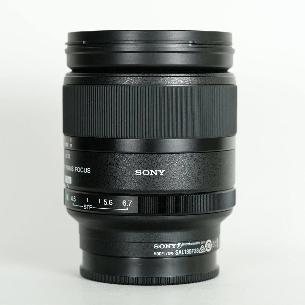 SONY 135mm F2.8 [T4.5] STF SAL135F28の出品 | ONE SCENE（ワンシーン）