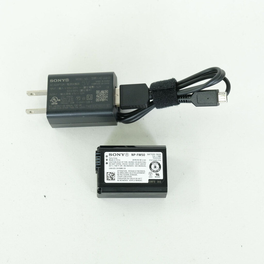 SONY α6300（ILCE-6300）の出品 | ONE SCENE（ワンシーン）