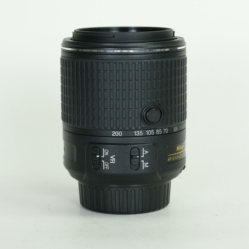 Nikon AF-S DX NIKKOR 55-200mm F4-5.6G ED VR IIの出品 | ONE SCENE