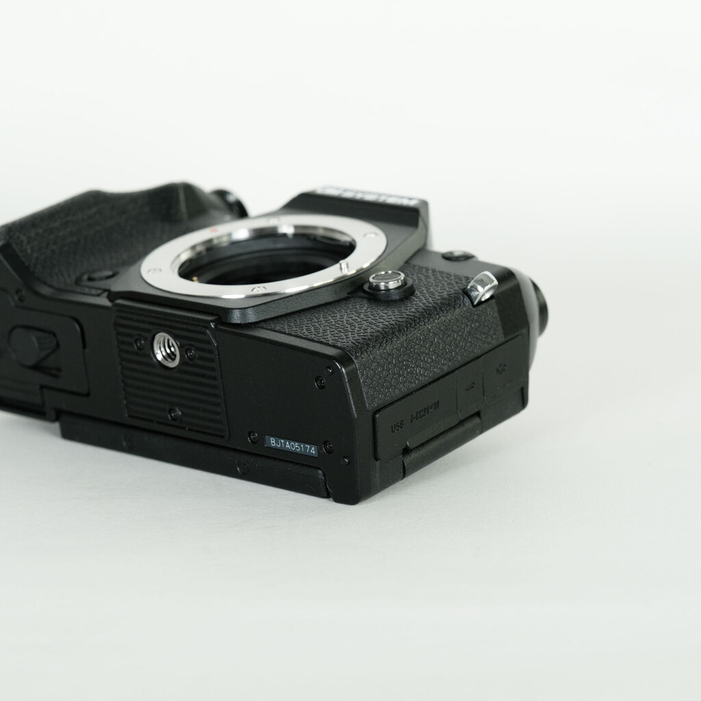 OM SYSTEM OM-5 Mark II ボディ ブラックの出品 | ONE SCENE（ワンシーン）