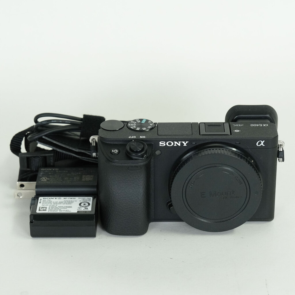 SONY α6400（ILCE-6400）の出品 | ONE SCENE（ワンシーン）
