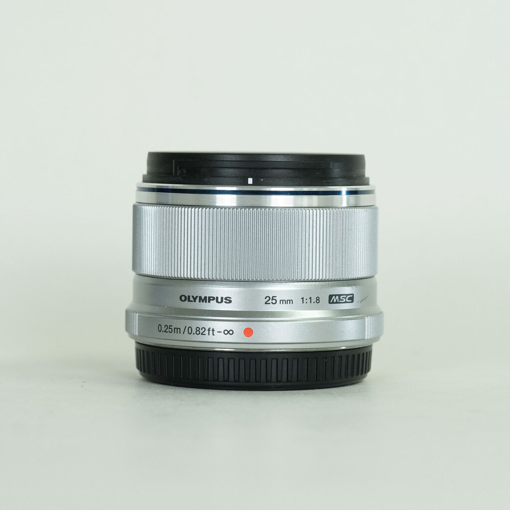 M.ZUIKO DIGITAL 25mm F1.8 [シルバー] 中古価格比較 - 価格.com
