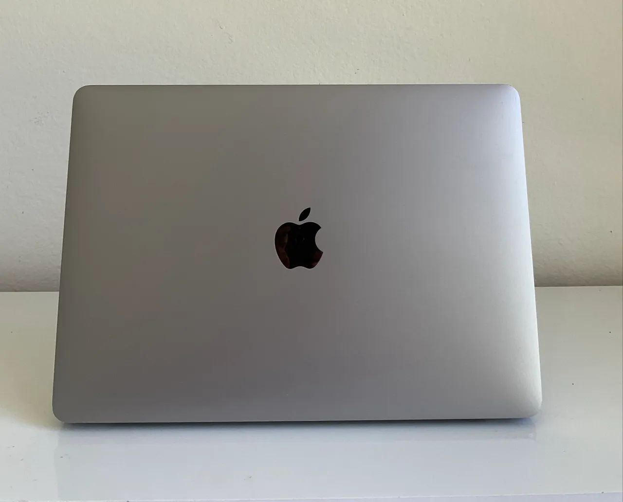 Macbook Pro 4 ports 2020 i7 Touch Bar 32gb RAM 2Tb ssd A2251 $4299
