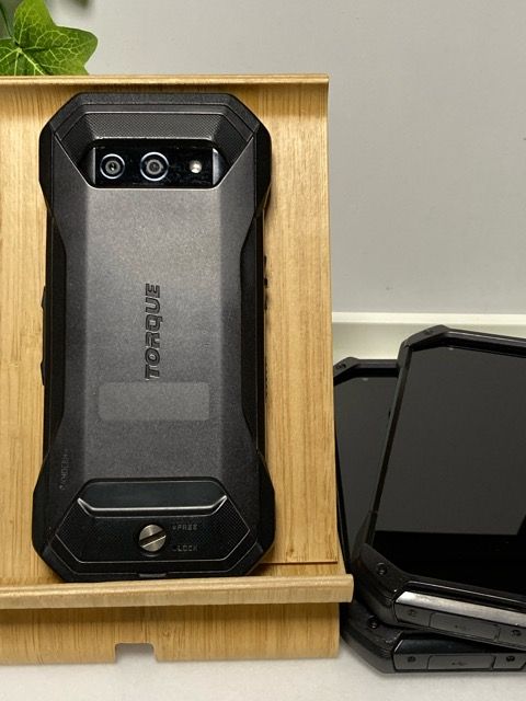 ムスビー｜au SIMロック解除済☆ 京セラ TORQUE 5G KYG01 6GB/128GB