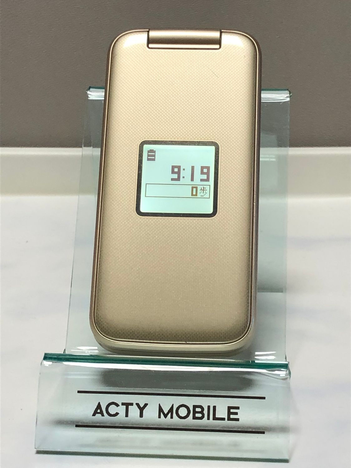 ムスビー｜富士通 らくらくホン F-02J ゴールド☆ ドコモ SIMロック