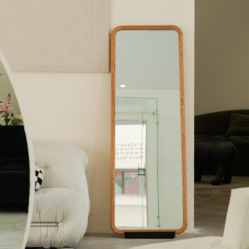 Woody Prime Cherry スタンドミラー | 北欧風の柔らかなデザインで空間