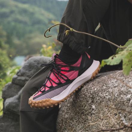 国内8月2日発売予定】ナイキ ACG マウンテン フライ ロー 全2色