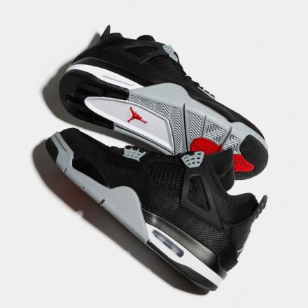 国内8月29日発売予定】ナイキ エアジョーダン 4 レトロ SE 