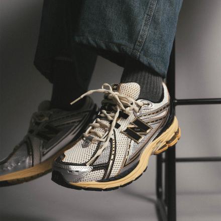 国内10月5日発売予定】 ニューバランス 1906R シーソルト/ブラック