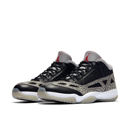 海外7月9日発売予定】ナイキ エアジョーダン11 ロー IE 