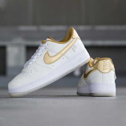 国内7月13日先行/24日発売予定】ナイキ エアフォース 1 '07 LV8 WW