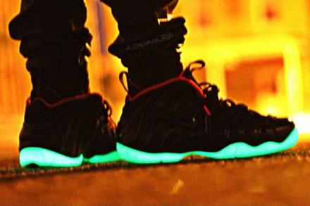 4月19日発売予定】 ナイキ エア フォームポジット プロ ブラック