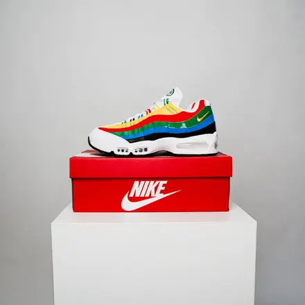 海外2月6日発売予定】 ナイキ エアマックス 95 ビッグバブル
