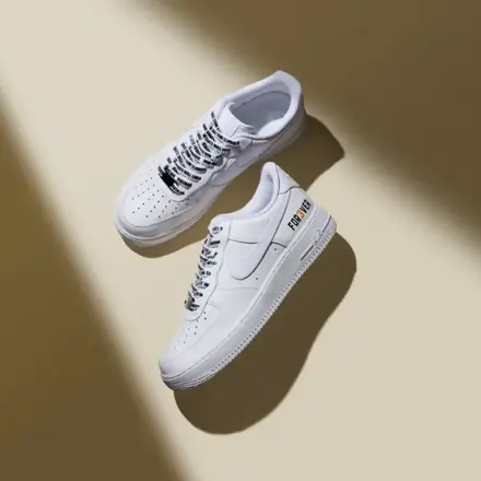 国内8月15日発売予定】長嶋茂雄 × ナイキ エア フォース 1 '07