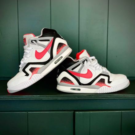 国内11月2日先行/15日発売予定】ナイキ エア テックチャレンジ 2 QS