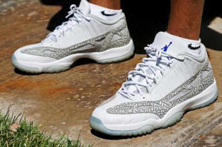 8月1日発売予定】 ナイキ エアジョーダン11 レトロ ロー IE ホワイト