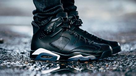 国内12月31日発売予定】 ナイキ エアジョーダン6 レトロ ブラック