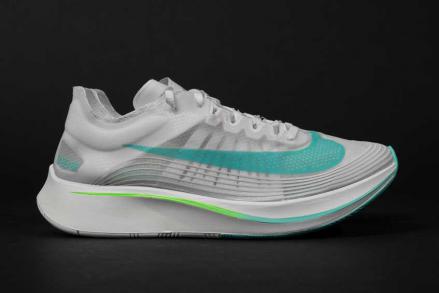 国内5月31日発売予定】 ナイキ ズーム フライ SP ホワイト/レイジ