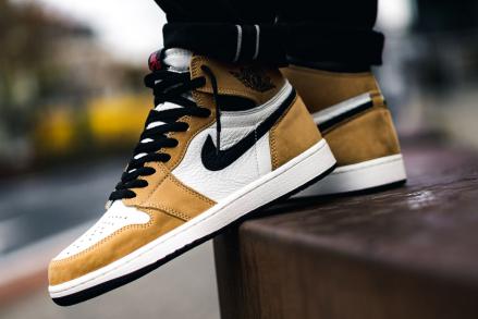 国内10月8日先行/11月17日発売予定】 ナイキ エアジョーダン1 レトロ