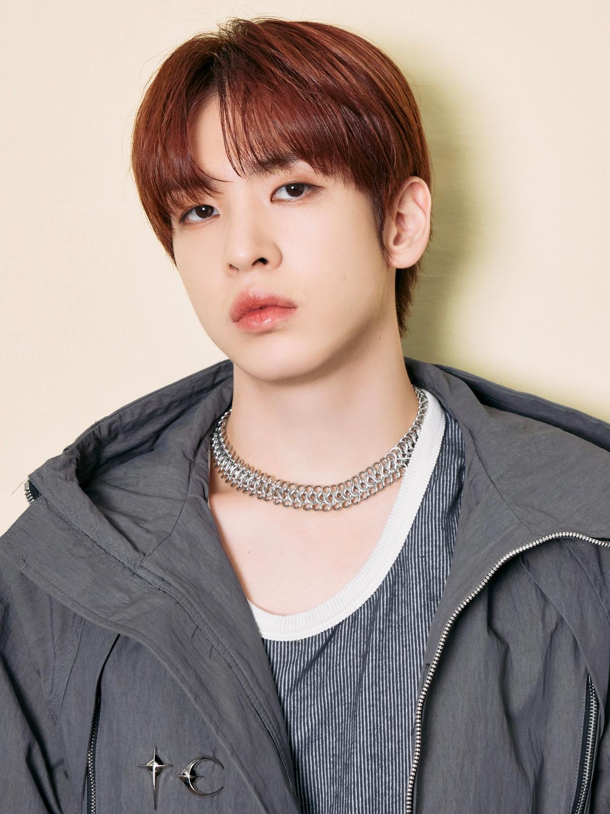 チェキプレゼントあり！CRAVITY特集Vol.3】メンバーが穴埋め作文と一問