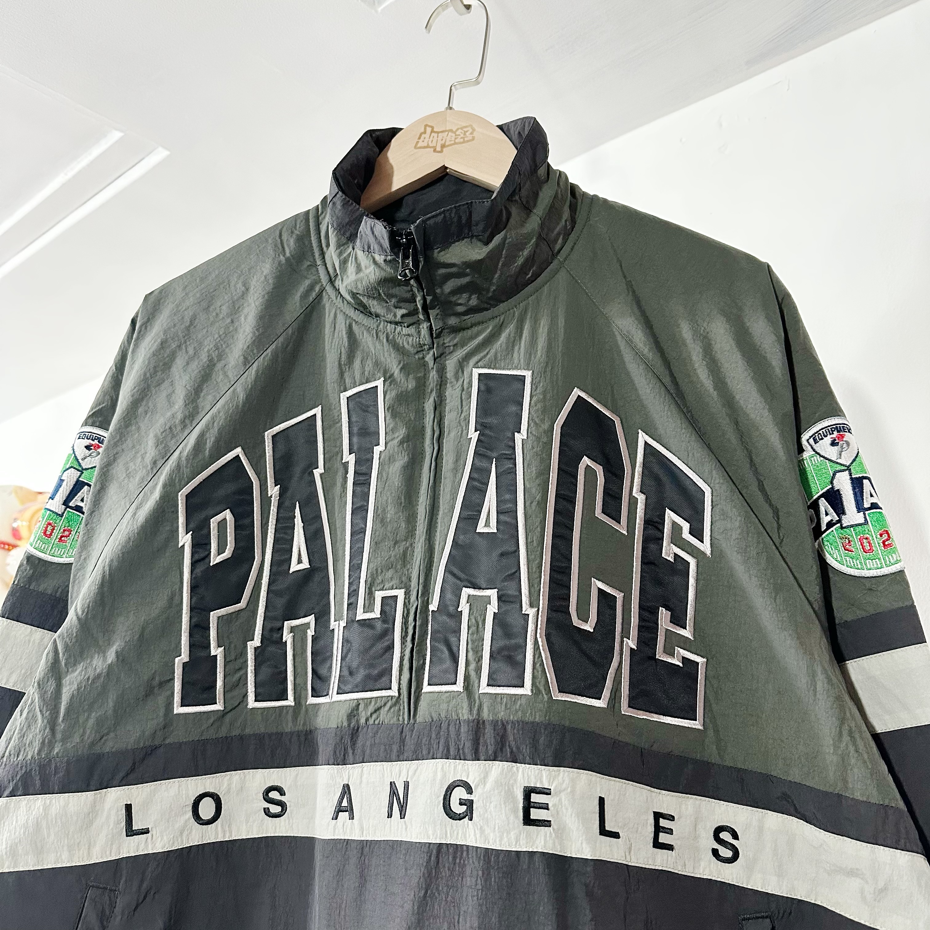 PALACE Breakout Half Zip Bomber Black/Silver