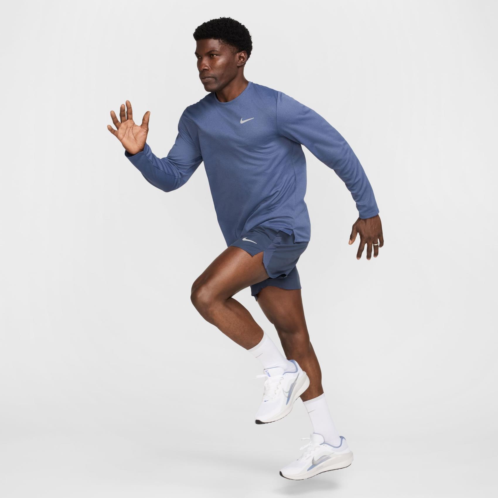 Nike Dri-FIT Challenger 5BF Short Erkek Lacivert Şort DV9363-437