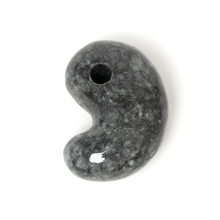 粒売り/バラ売り】勾玉 糸魚川 黒翡翠 30mm｜天然石・パワーストーン