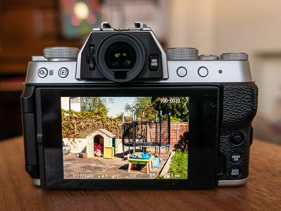 Fujifilm X-T200 Review | Photography Blog