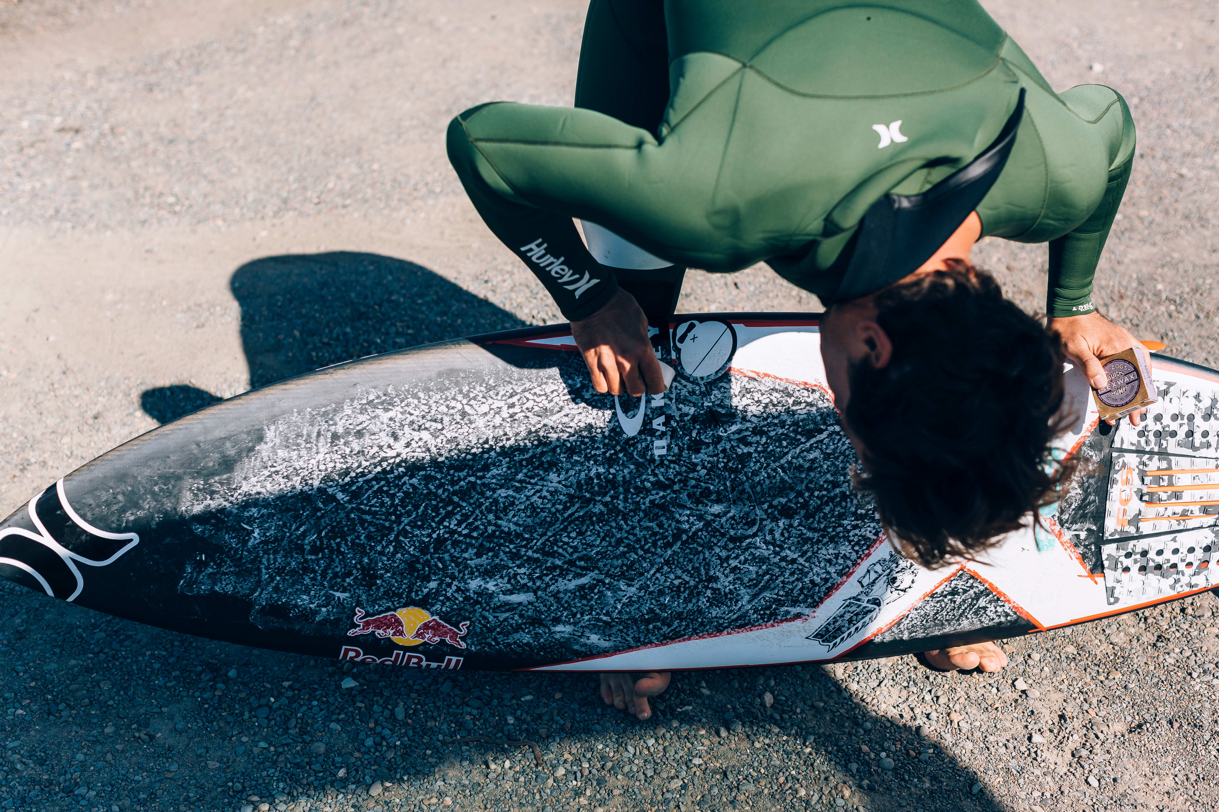 The Rail Project』：ジュリアン・ウィルソンがサーフボードでレール