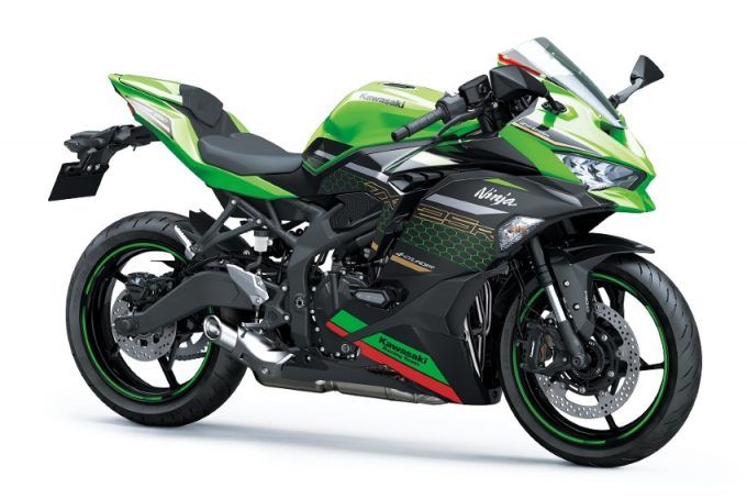 ダンロップの｢SPORTMAX GPR-300｣がカワサキ｢Ninja ZX-25R｣に装着