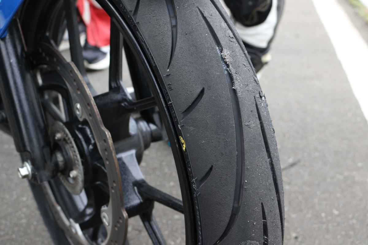 ダンロップのスポーツバイアス「SPORTMAX Q-LITE」をWebikeスタッフが