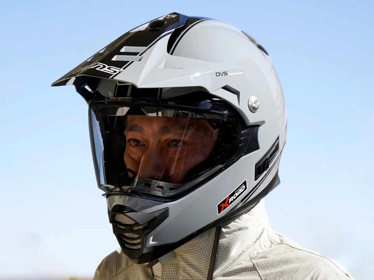 WINS X-ROAD3 GTインプレ】クリアな視界と多彩な機能で高速から林道