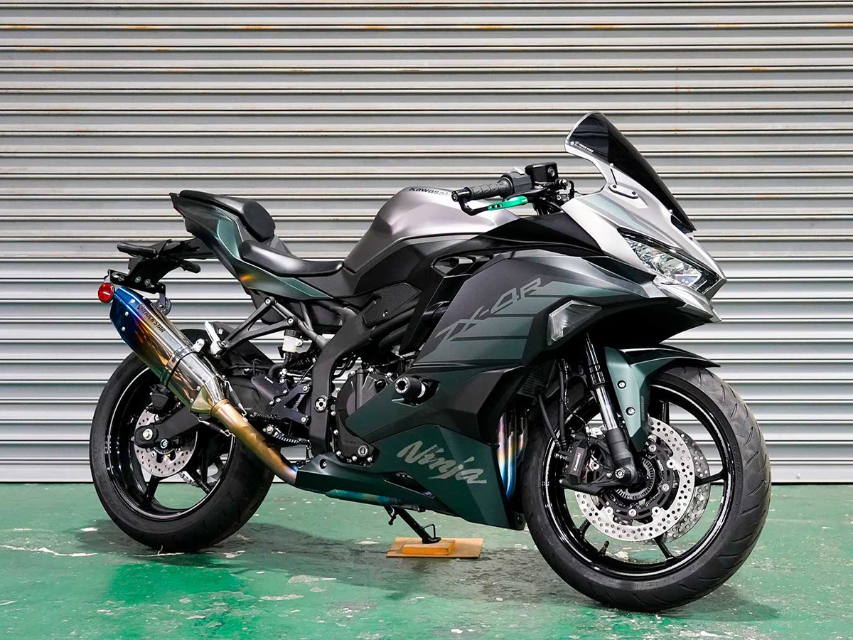 トータルで11種！ TRICK STARより「Ninja ZX-4R」2025年モデル適合