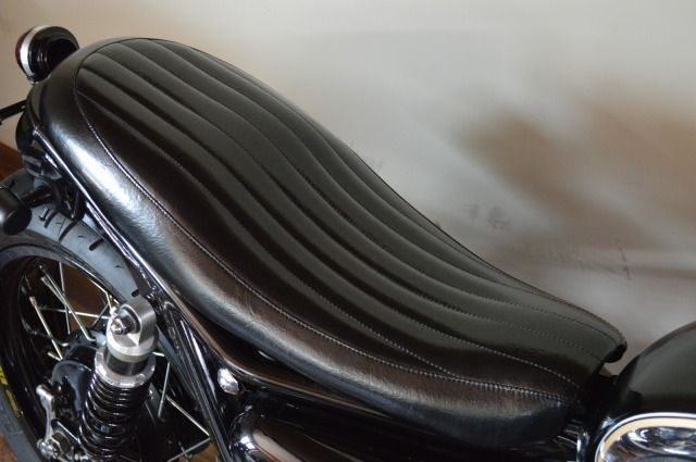 Webike | AN-BU アンブ W650／400／800用シート W400(ca108-344-p-r-s5