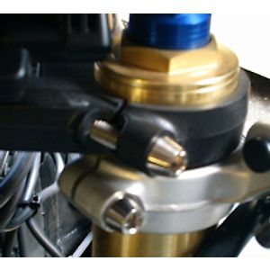 ZX-10Rに適合する｜トップブリッジの商品一覧｜バイクパーツ・用品の