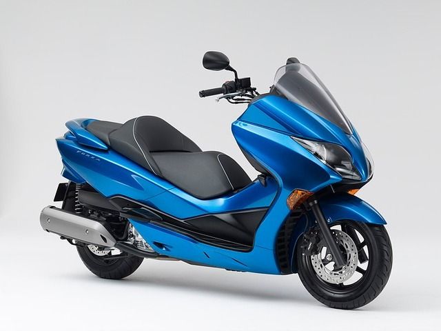 フォルツァ Z/ホンダのクチコミ・レビュー・評価・評判・足つき情報