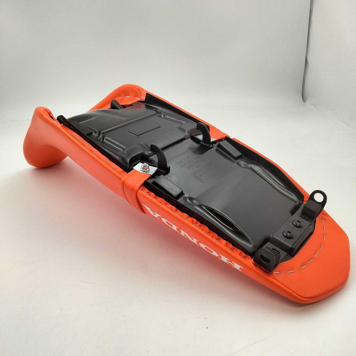 849246_4.jpg?v=11272602122026