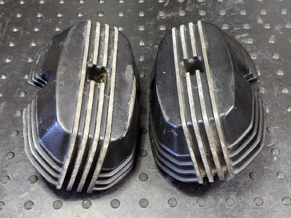 BMW R100 RS,CS,RT,S R80 RT シリンダーヘッド右 NOS R100RT（1978～84年）