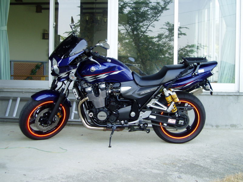 ヤマハ XJR1300 シート関連 口コミ・動画インプレッション (1