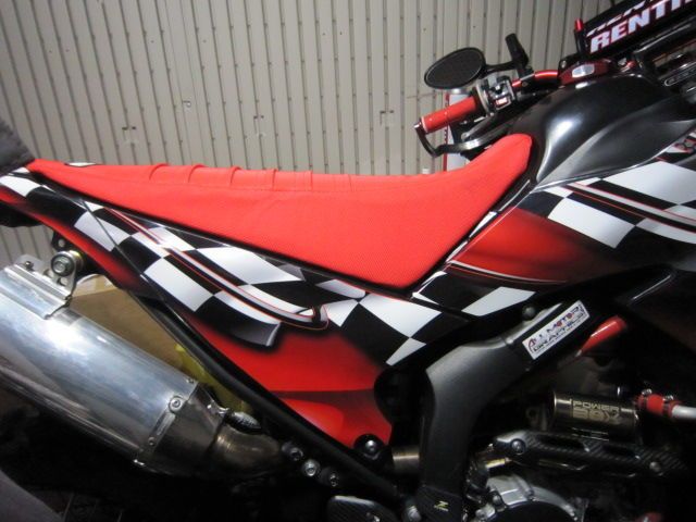 YAMAHA WR250R「純正シートのハイシート化＋シートカバー取付