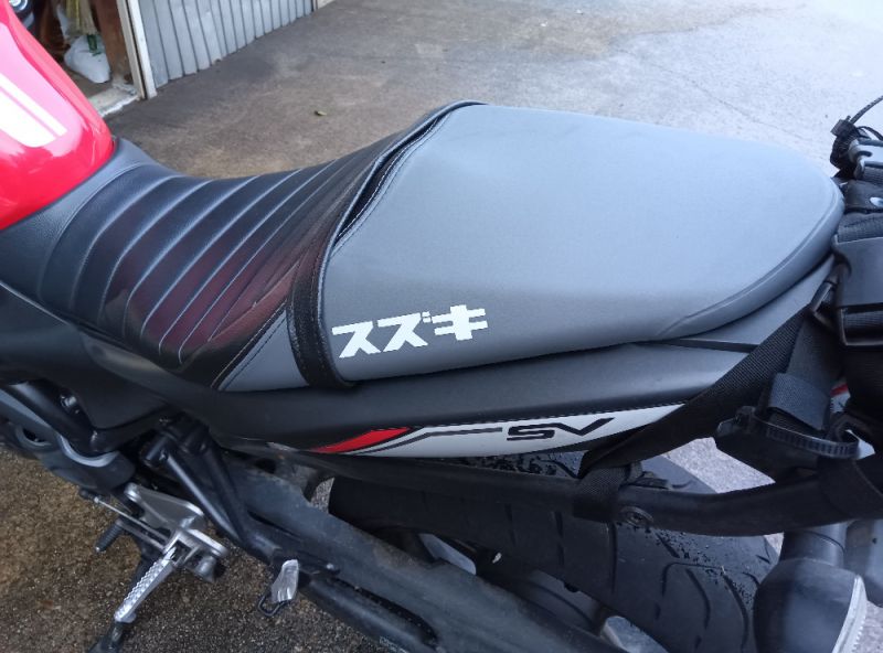 スズキ SV650 シート関連 口コミ・動画インプレッション (1) | バイク