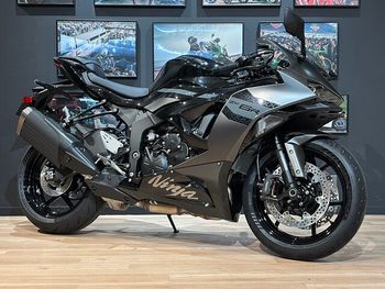 ZX-6R/カワサキ MY2026 新車 メタリックマットグラフェンスチール